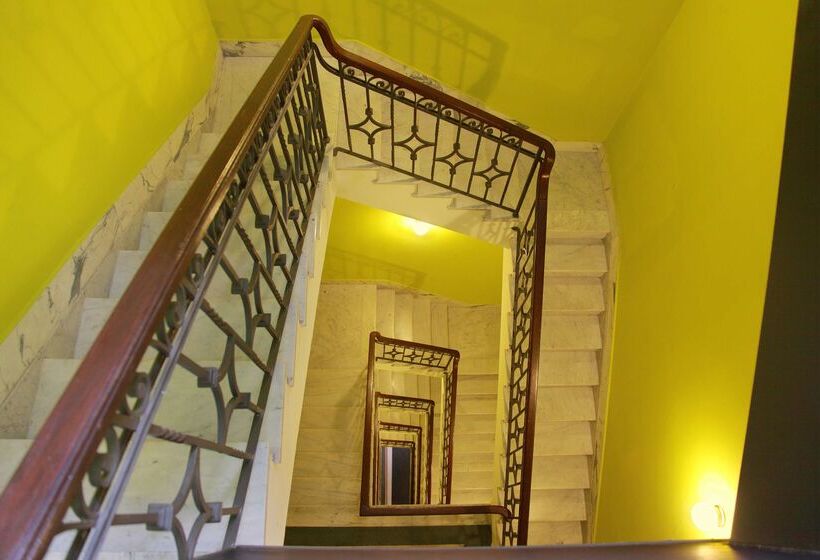 Отель Esplendor By Wyndham Montevideo Cervantes