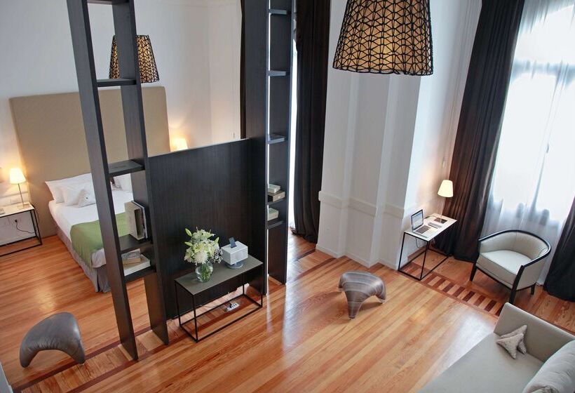 Отель Esplendor By Wyndham Montevideo Cervantes