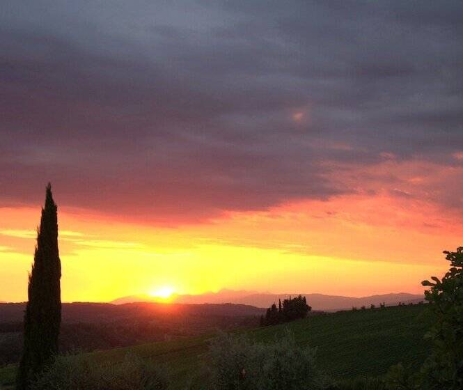 בית מלון כפרי Fonte De  Medici