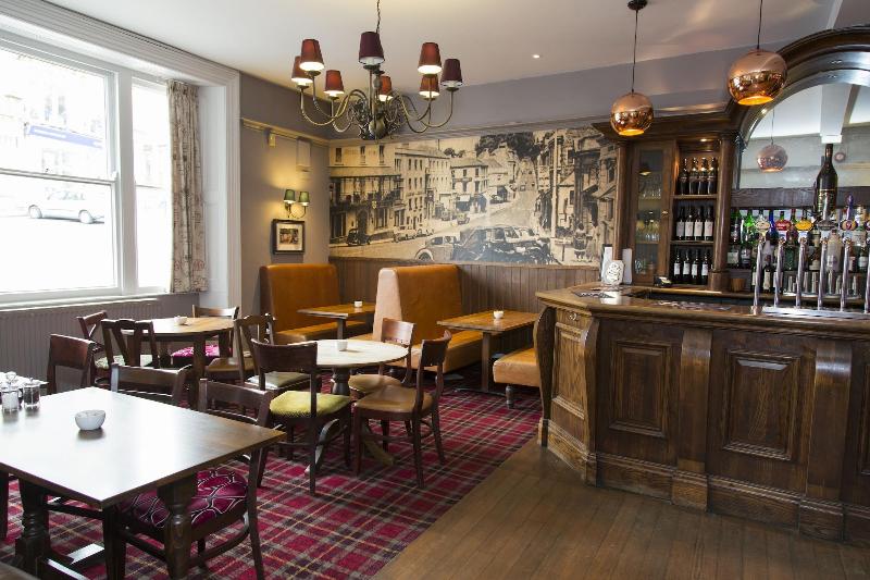 George Hotel & Granary