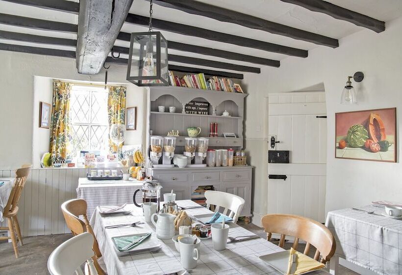 هتل Hawthorn Farm Guest House