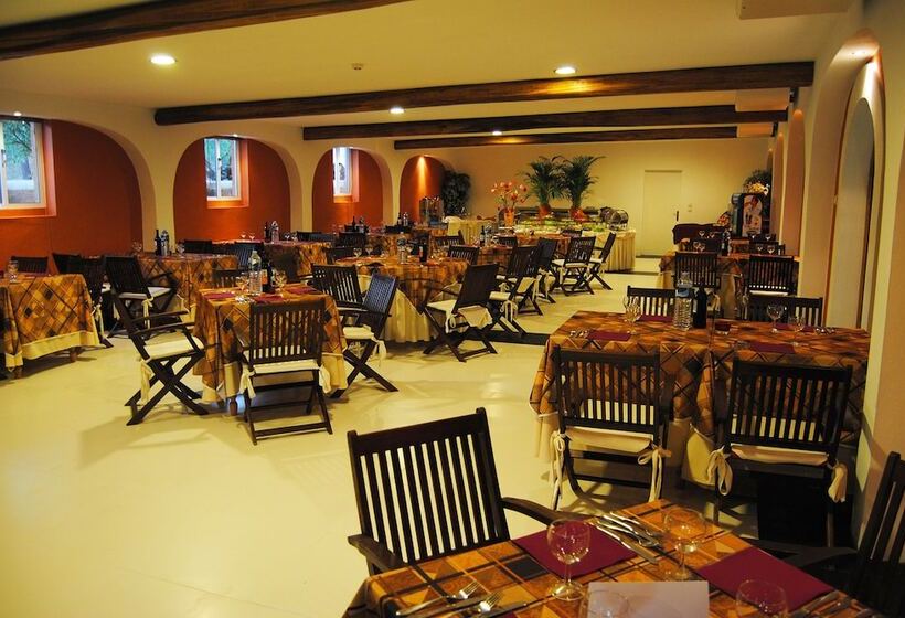 Отель Herdade Lago Real