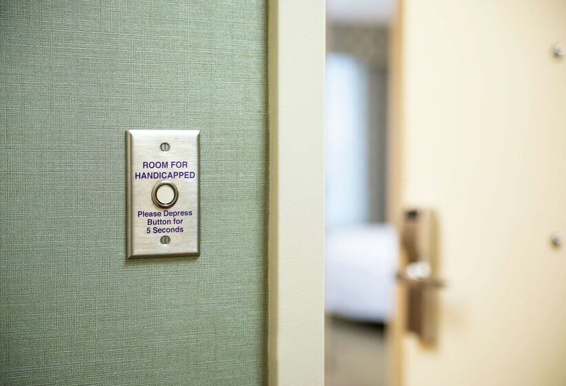 בית מלון כפרי Hilton Garden Inn Sioux Falls South