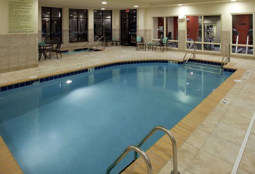 هتل Hilton Garden Inn Sioux Falls South