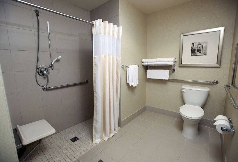 בית מלון כפרי Hilton Garden Inn Sioux Falls South