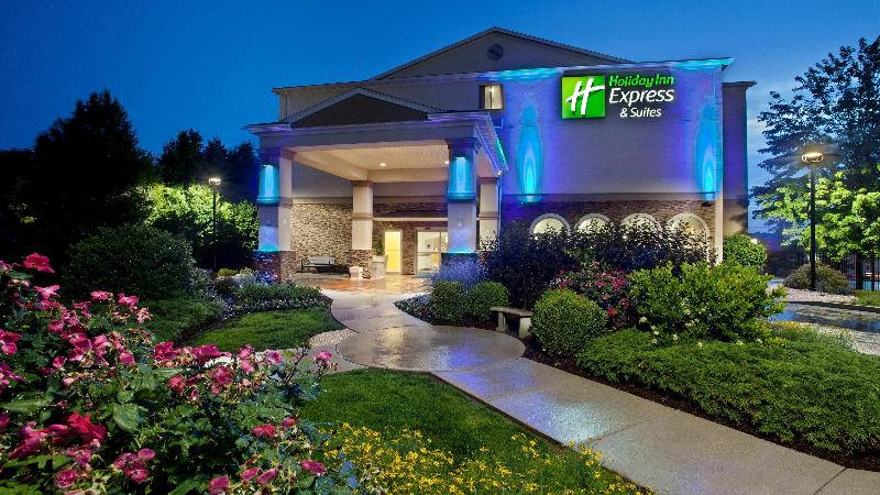 Отель Holiday Inn Express And Suites Allentown West, An Ihg