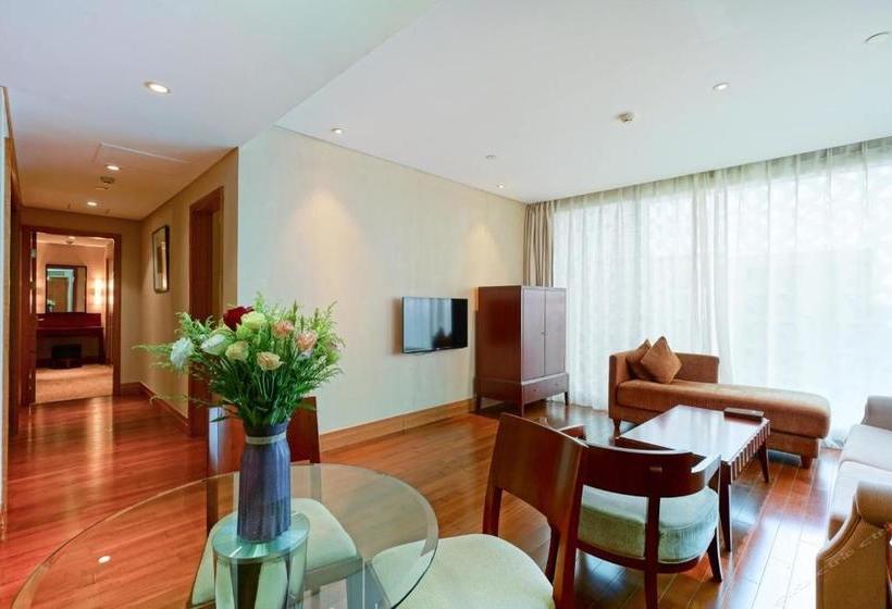 호텔 Shanghai Lingang Dishang