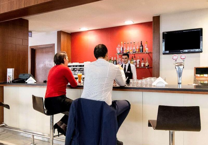 هتل Ibis Tunis