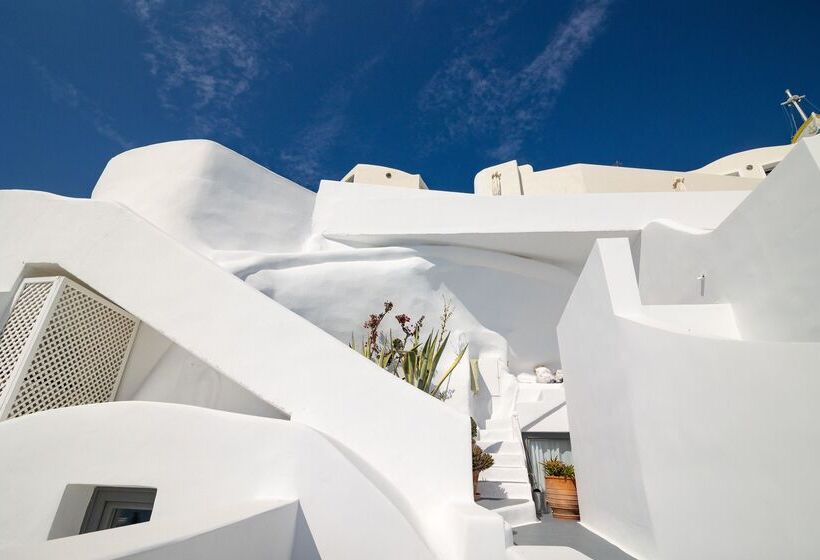 هتل Ikies Santorini