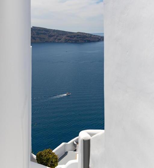 هتل Ikies Santorini