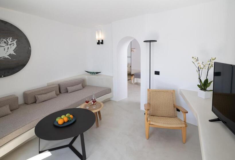 هتل Ikies Santorini