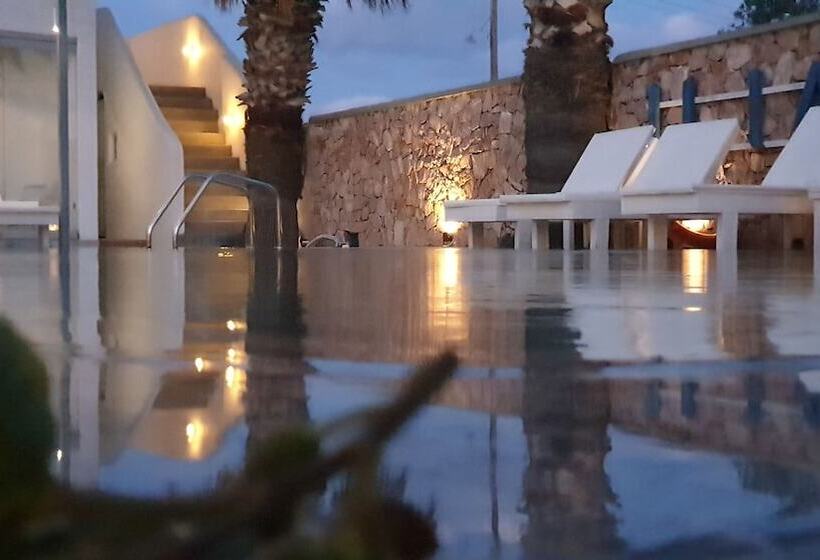 Отель Iliada Odysseas Resort