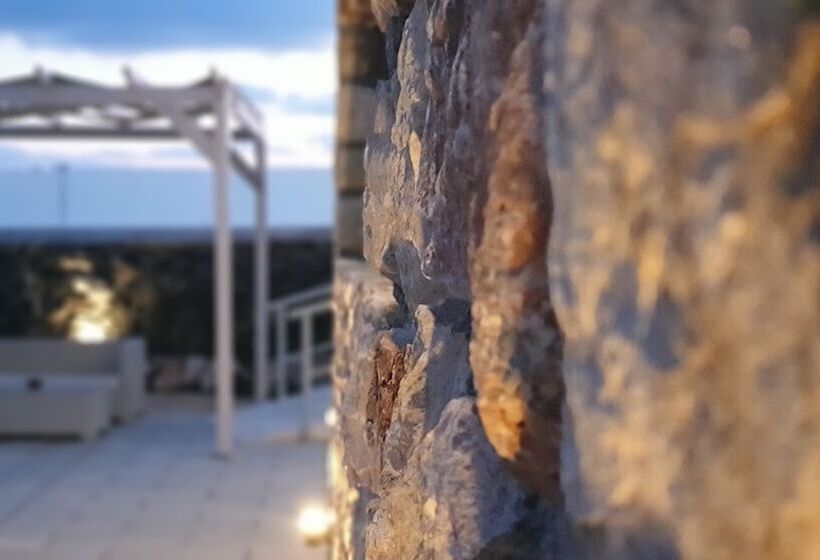 Отель Iliada Odysseas Resort