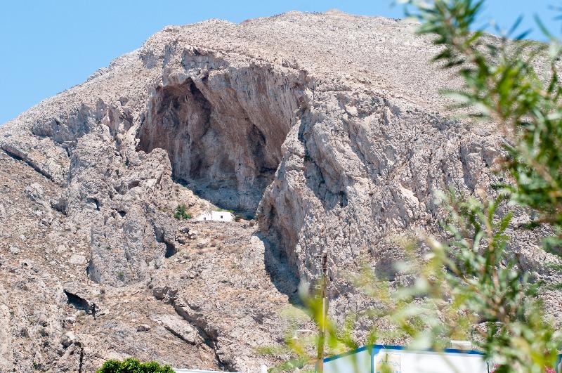 Отель Irigeneia