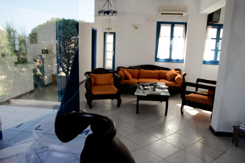 Отель Irigeneia