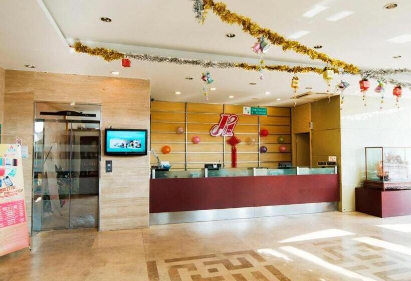 호텔 Jinjiang Inn Caobao Road Subway Station