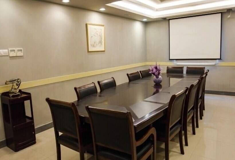 호텔 Jinjiang Inn Shanghai Expo Licheng Road