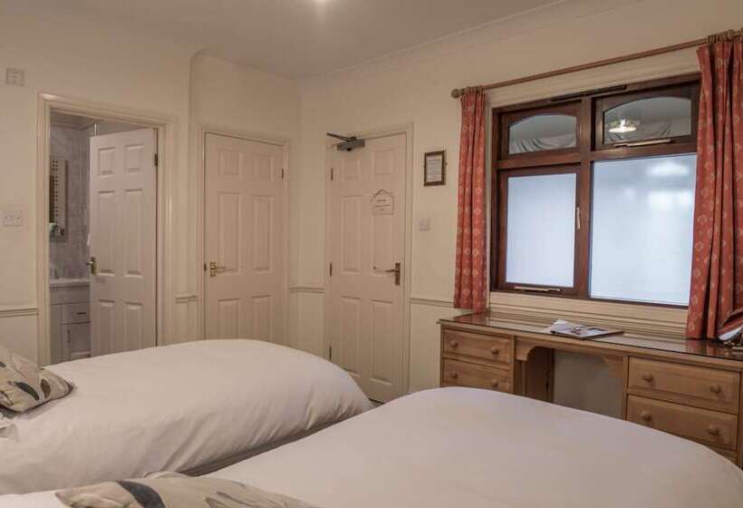 ホテル Toothbrush Rooms At Lattice Lodge   Guest Kitchen & Ev Recharging