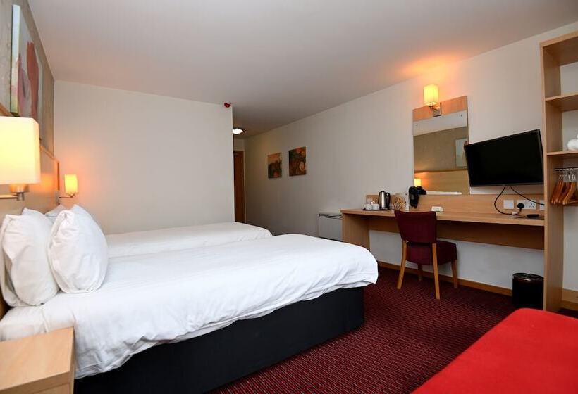 호텔 Meadow Farm Redditch By Marstons Inns