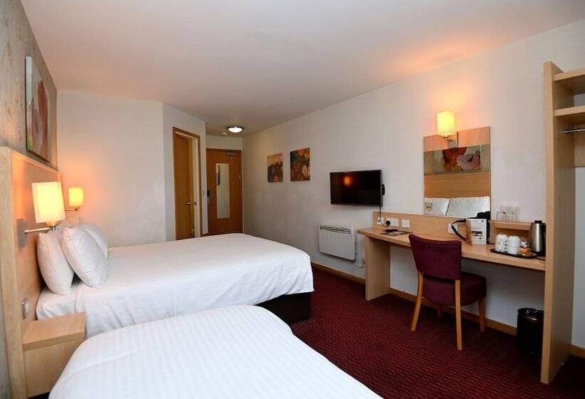 호텔 Meadow Farm Redditch By Marstons Inns