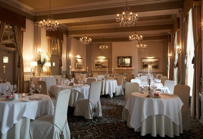 בית מלון כפרי Palm Court