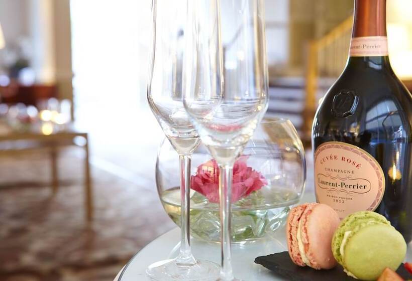 בית מלון כפרי Palm Court