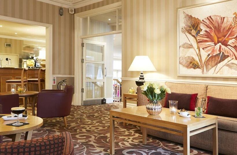 בית מלון כפרי Palm Court