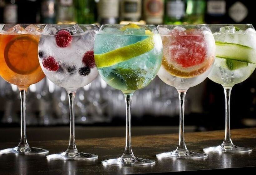 בית מלון כפרי Palm Court