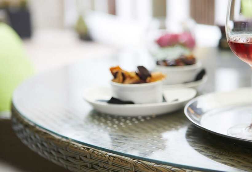 בית מלון כפרי Palm Court