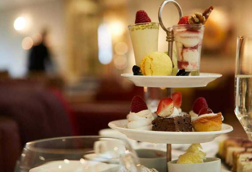 בית מלון כפרי Palm Court