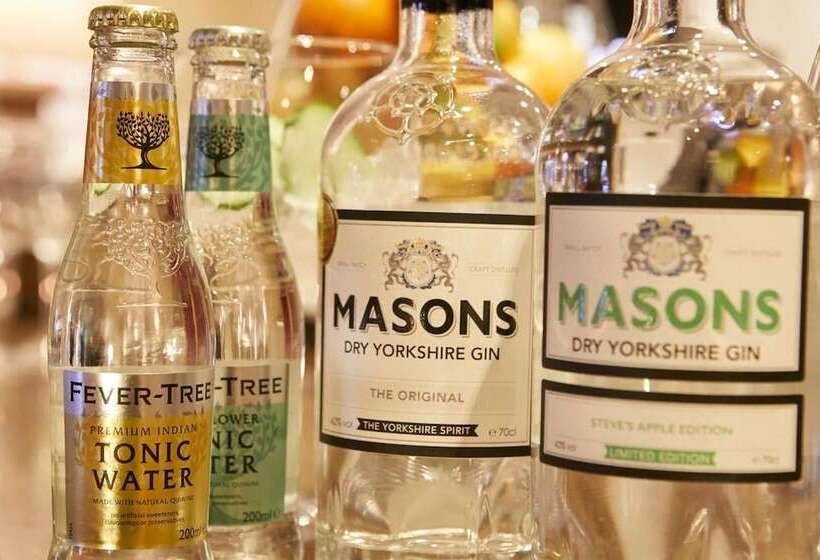 בית מלון כפרי Palm Court