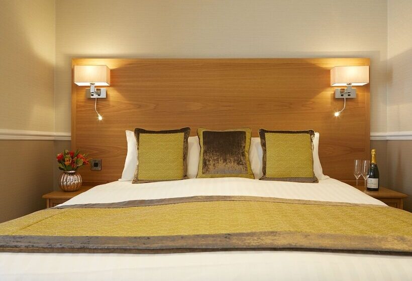 בית מלון כפרי Palm Court