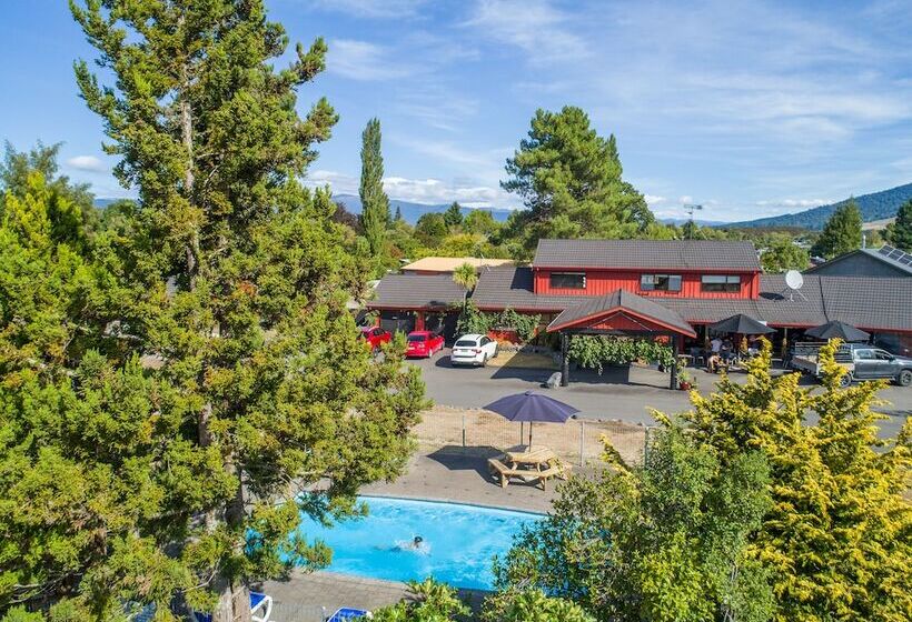 酒店 Parklands Motorlodge & Holiday Park