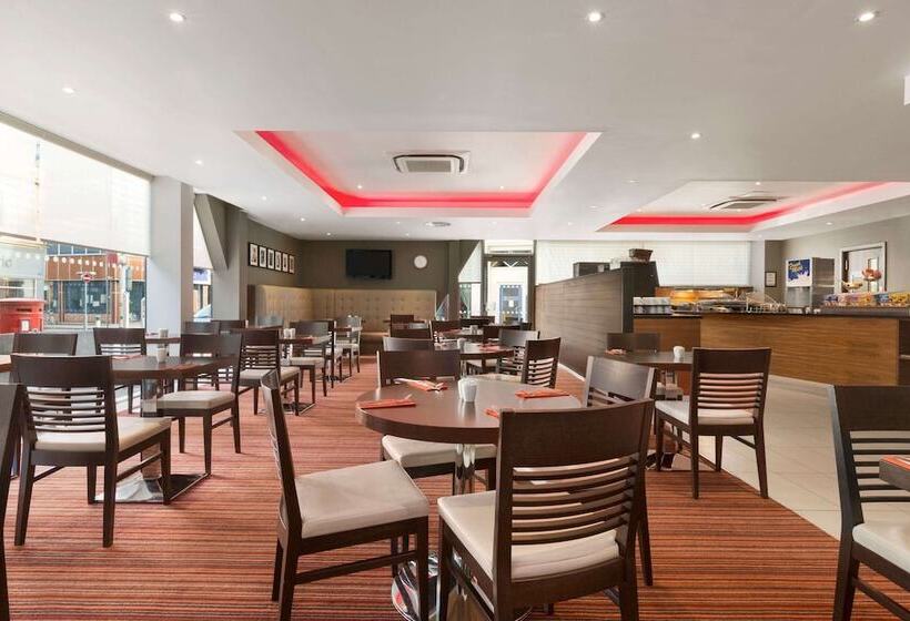 בית מלון כפרי Ramada Encore Leicester City Centre