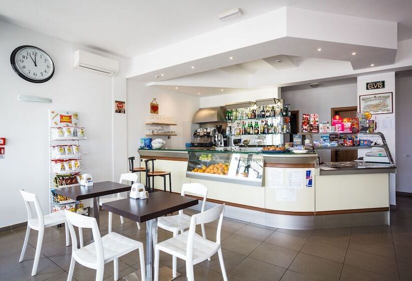 فندق Residence Roxy