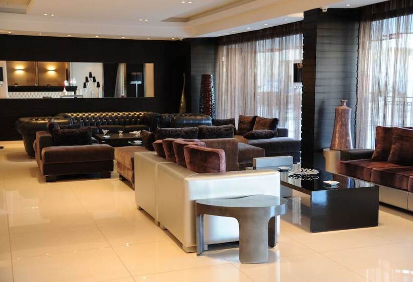 Отель Rivoli Palace