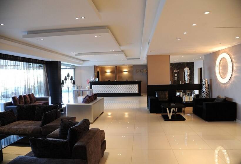 Отель Rivoli Palace