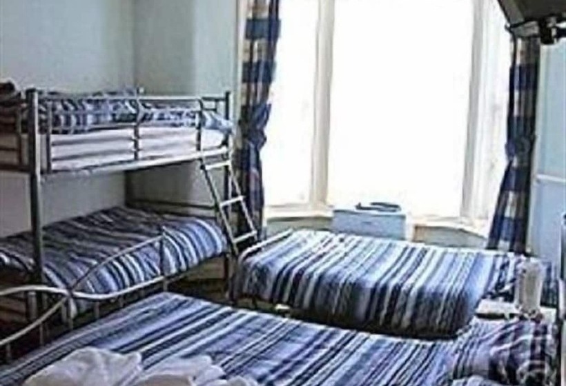 Roselea Hotel   St Chads