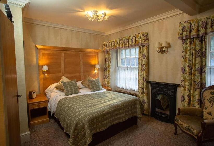 Отель Royal Oak