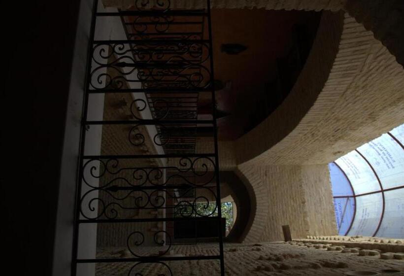 בית מלון כפרי Résidence Loued