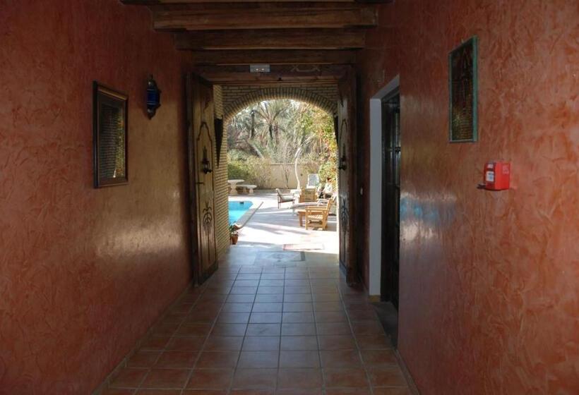 בית מלון כפרי Résidence Loued