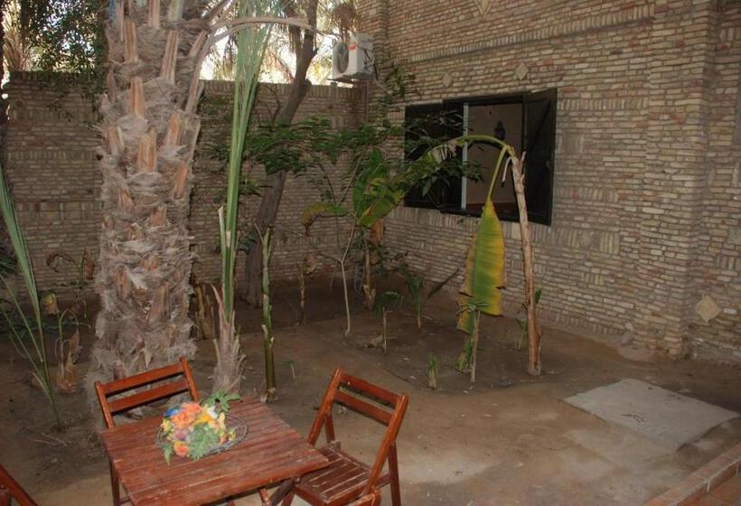 בית מלון כפרי Résidence Loued