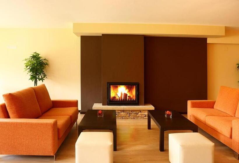 田舎風ホテル El Cierzo De Javalambre