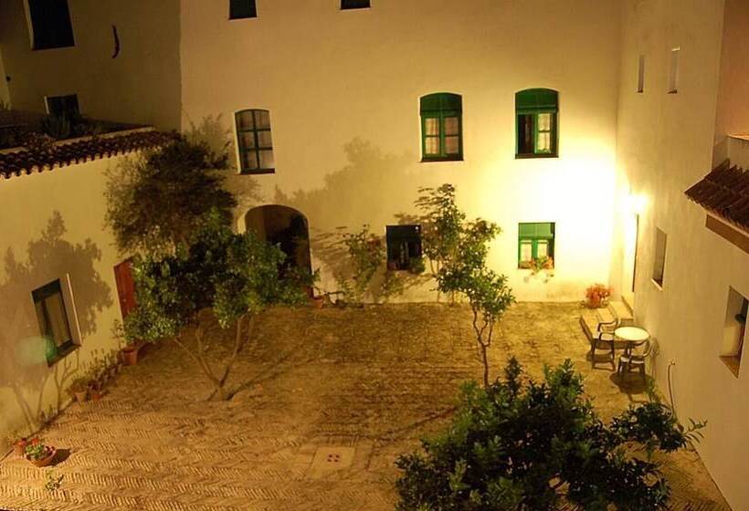 田舎風ホテル El Palomar De La Breña