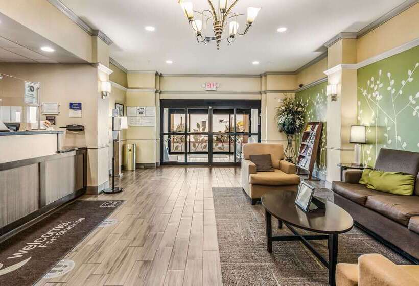 Отель Fort Stockton Inn & Suites