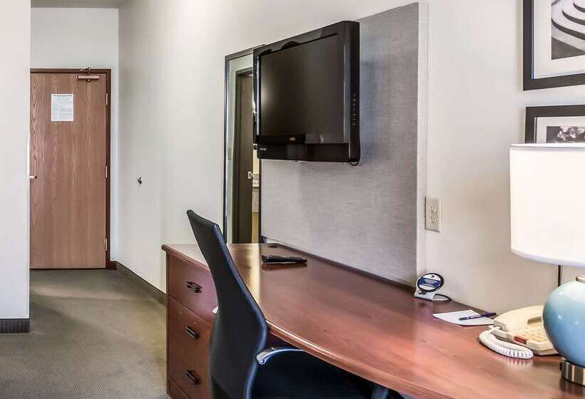 호텔 Fort Stockton Inn & Suites