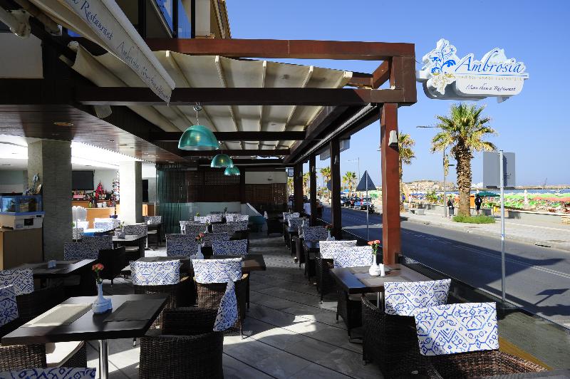 Steris Elegant Beach Hotel & Apartments