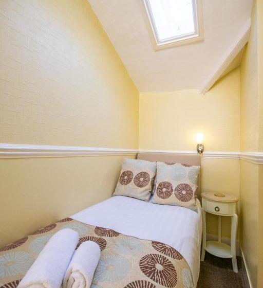 هتل Summerlands Guest House