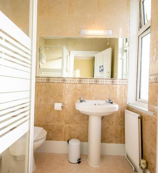 هتل Summerlands Guest House