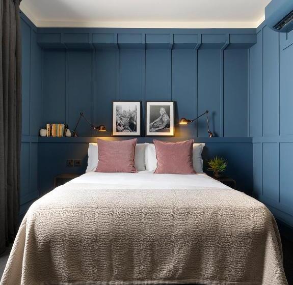 בית מלון כפרי The George